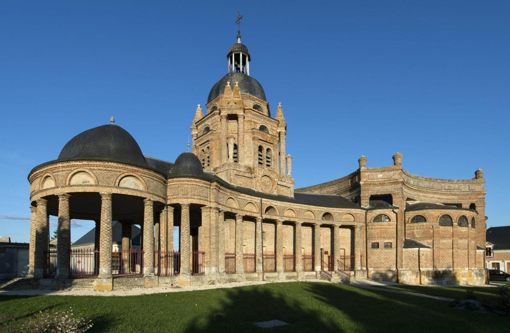 Budget Appart Avec Parking Au Centre-Ville Charleville-Mézières Esterno foto